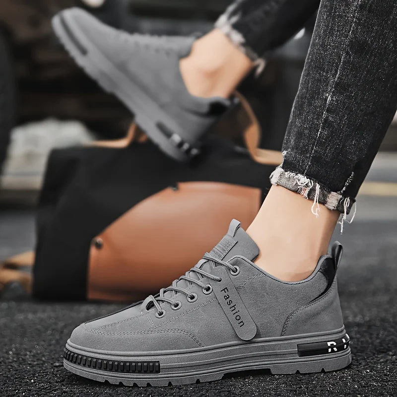 Men's Work Shoes 2026 New Short Boots Outdoor Casual Sports Shoes Hiking Men's Shoes